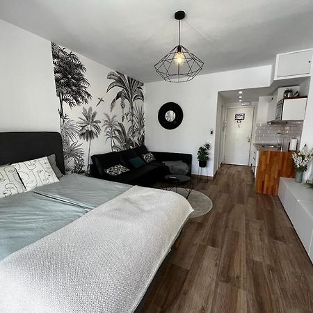 Lux Apartment By Namaste Elite Τορρεμολίνος Εξωτερικό φωτογραφία