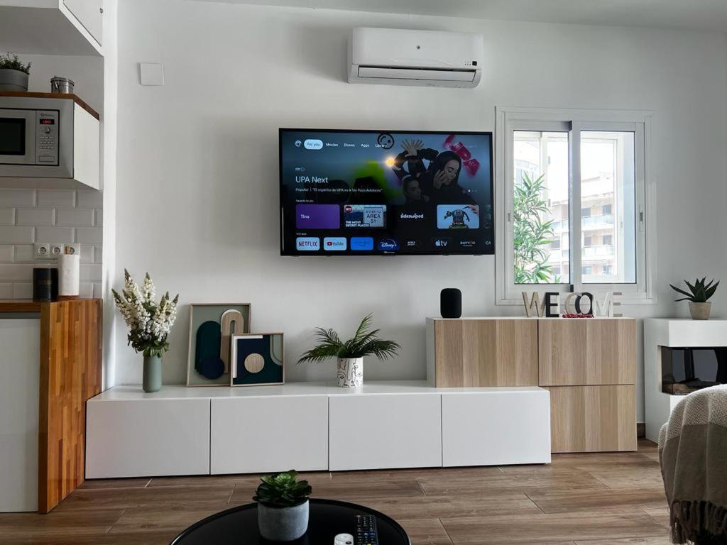 Lux Apartment By Namaste Elite Τορρεμολίνος Εξωτερικό φωτογραφία