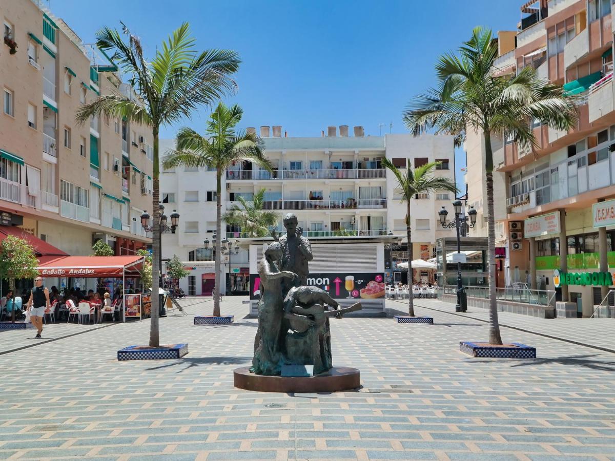 Lux Apartment By Namaste Elite Τορρεμολίνος Εξωτερικό φωτογραφία